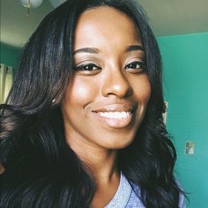 Meet your Posher, Julicia